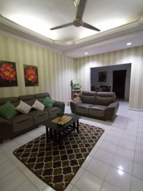 Orked Aeridina Homestay Puchong